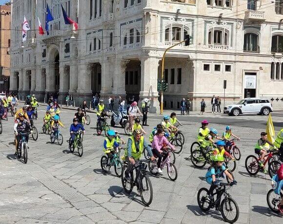 Al via Bimbimbici 2025, per tutto il mese di maggio si pedala in moltissime città