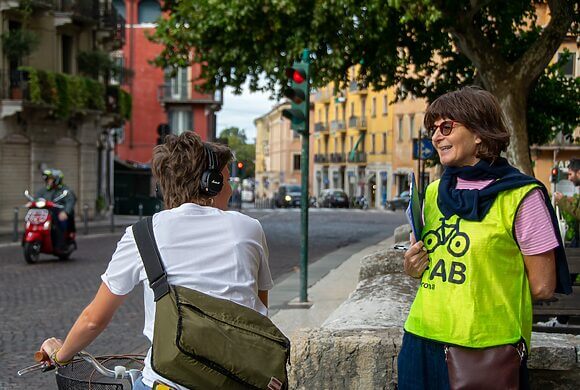Donne e mobilità, a Bologna il convegno su dati, politiche e criticità. Il programma del 20 gennaio