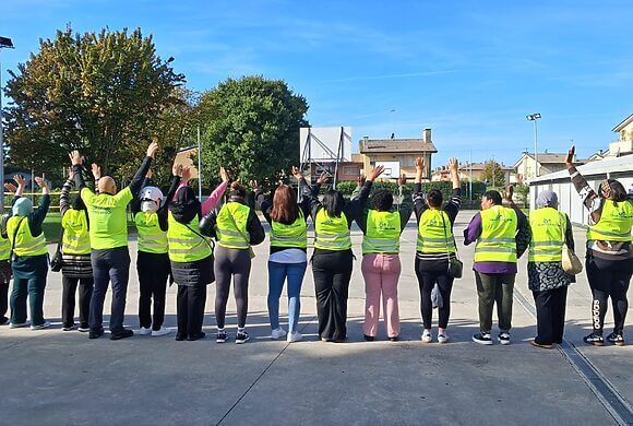 “Faccio la tessera FIAB per l’ambiente ma non solo”. Da Treviso la testimonianza di un progetto per insegnare a pedalare alle donne migranti