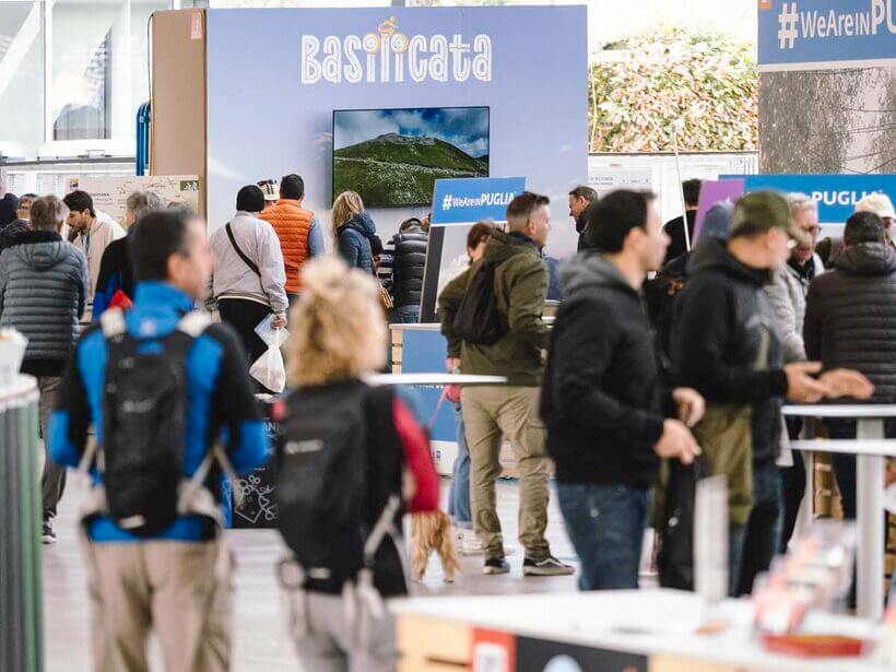 Fiera del Cicloturismo: a Padova l’evento in calendario dal 27 al 29 marzo. Quanto vale il settore delle vacanze in bici? Fiera del Cicloturismo: a Padova l’evento in calendario dal 27 al 29 marzo. Quanto vale il settore delle vacanze in bici?