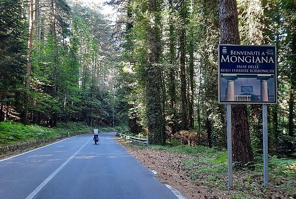 Biciviaggi FIAB 2026, tutte le mete da godersi in Italia e in Europa. Scopri come iscriverti e inizia a pedalare