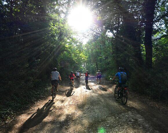 Italia, il mercato del cicloturismo pedala veloce verso 11 miliardi: FIAB sostiene la crescita e contrasta l’overtourism con un portale tutto nuovo