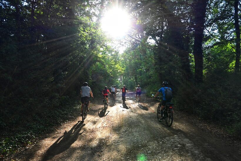 Italia, il mercato del cicloturismo pedala veloce verso 11 miliardi: FIAB sostiene la crescita e contrasta l’overtourism con un portale tutto nuovo