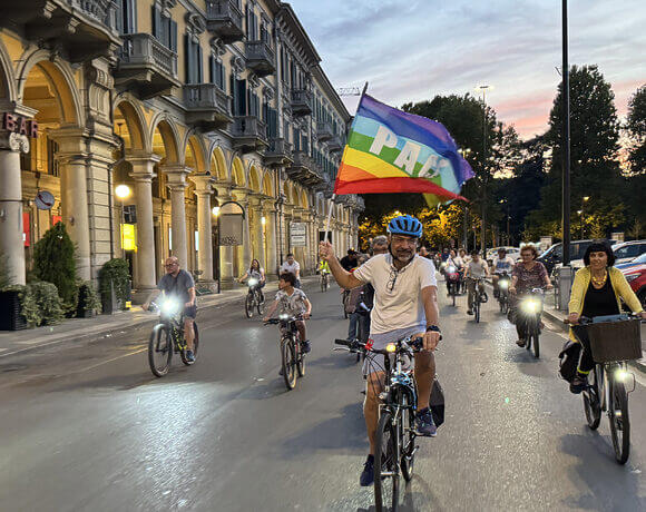 Pedaliamo per la pace: FIAB ed Emergency ancora insieme. Il 26 aprile l’evento di lancio a Lecco, ad agosto il viaggio nei Balcani