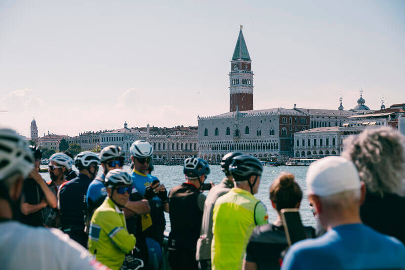 Pavè – Pedalando a Venezia (8 – 10 maggio), il messaggio di FIAB: non esiste cicloturismo competitivo senza città sicure