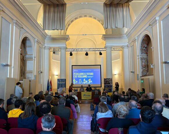 Tracciare il percorso: a Perugia tutti i cantieri FIAB aperti per far pedalare l’Italia