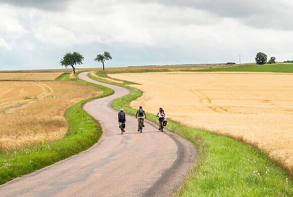 FIAB e AEVF al lavoro per l’aggiornamento della ciclovia EuroVelo 5. Obiettivo: la Francigena in bici come volano di sviluppo dei territori