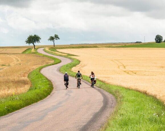 FIAB e AEVF al lavoro per l’aggiornamento della ciclovia EuroVelo 5. Obiettivo: la Francigena in bici come volano di sviluppo dei territori